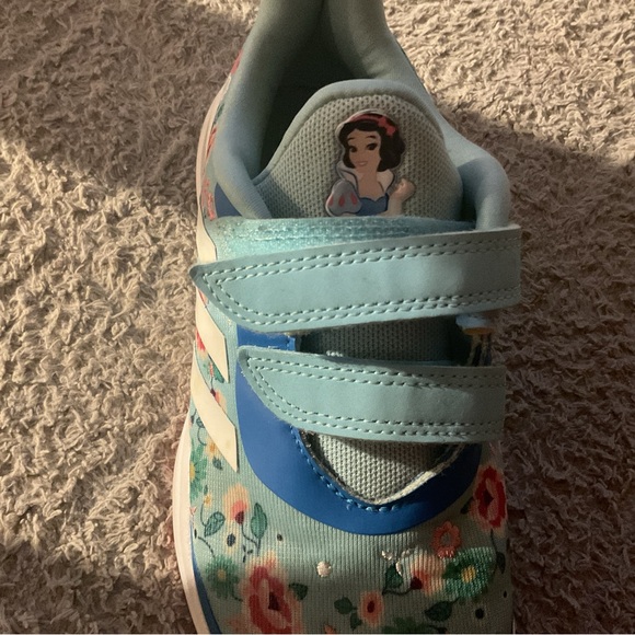 Adidas Blue and Pink Sneakers for Everyday - Picture 4 of 6